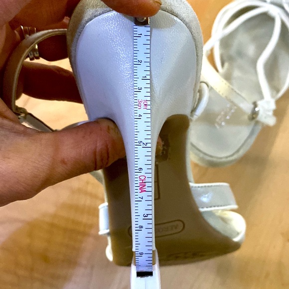 NWOT Aerosoles Sling-back Heels - Picture 9 of 11